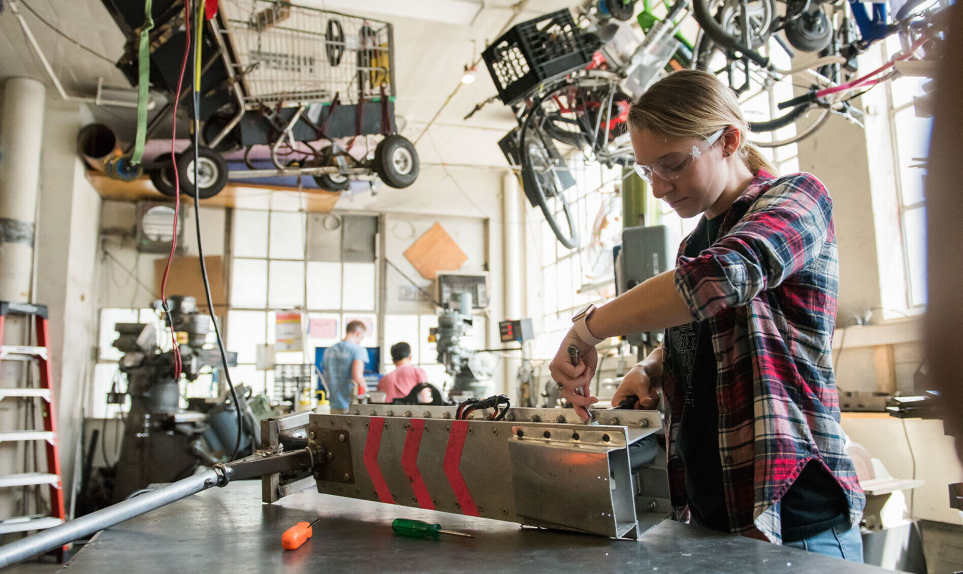 Female student in an mit makerspace